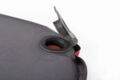 Exped SIM Comfort 10 LW Zelfopblazende Slaapmat -Winkel Voor Kampeerartikelen 1267 1900 6184 sim comfort valve open 5472x3648 2