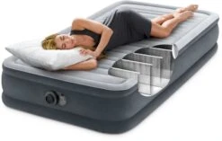 Intex Comfort Plush Luchtbed - Eenpersoons - Ingebouwde Elektrische Pomp -Winkel Voor Kampeerartikelen 1320 1900 67766 inuse 2023 300