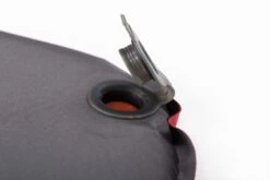 Exped SIM Comfort Duo 5 Zelfopblazende Slaapmat -Winkel Voor Kampeerartikelen 6184 sim comfort valve open 5472x3648