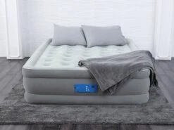 Bestway AlwayzAire Comfort Luchtbed - Queensize - Ingebouwde Elektrische Pomp -Winkel Voor Kampeerartikelen 900 1200 67706 16