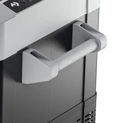 Dometic CFF 70DZ Compressor Koelbox - 70 Liter -Winkel Voor Kampeerartikelen 900 900 cff70 handle