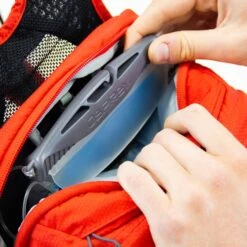 Osprey Syncro Daypack - 20 Liter - Zwart -Winkel Voor Kampeerartikelen osprey syncro features 6